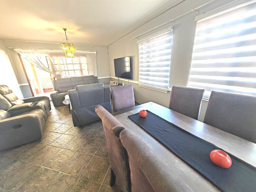 3 Bedroom Property for Sale in Pellissier Free State